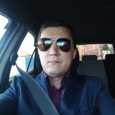Клименко Сергей Специалист по IT. Не до конца изученное существо, в природе встречается редко. Говорят, он лечит компьютеры наложением рук, а также слышит тонкие вибрации небесных сфер.