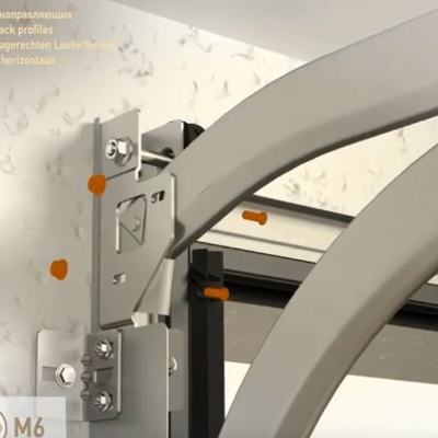 Монтаж секционных ворот